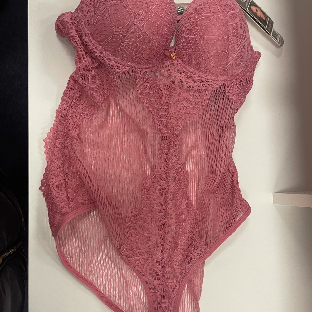 Daisy Fuentes Push-Up Teddy
